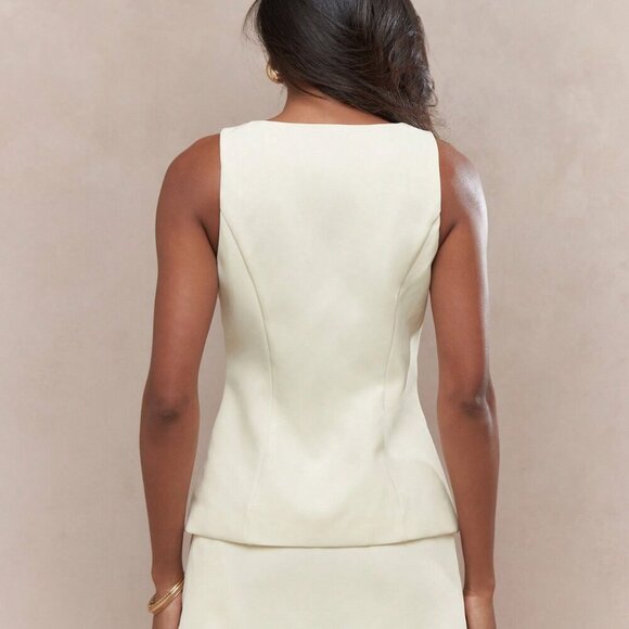 Beige Elegant Women's Buttoned Square Neck Sleeveless Vest And Mini Skirt Set - Picture 2 of 6